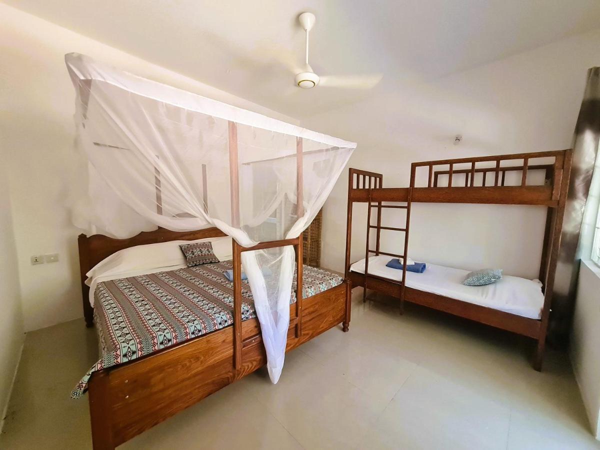 Beachfront Villa Ladha Ya Zanzibar Jambiani  Buitenkant foto