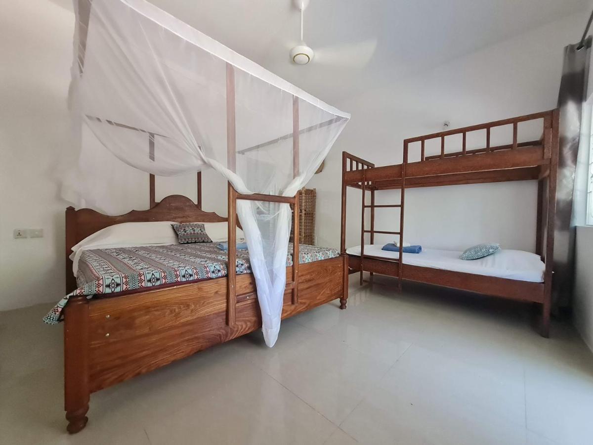 Beachfront Villa Ladha Ya Zanzibar Jambiani  Buitenkant foto