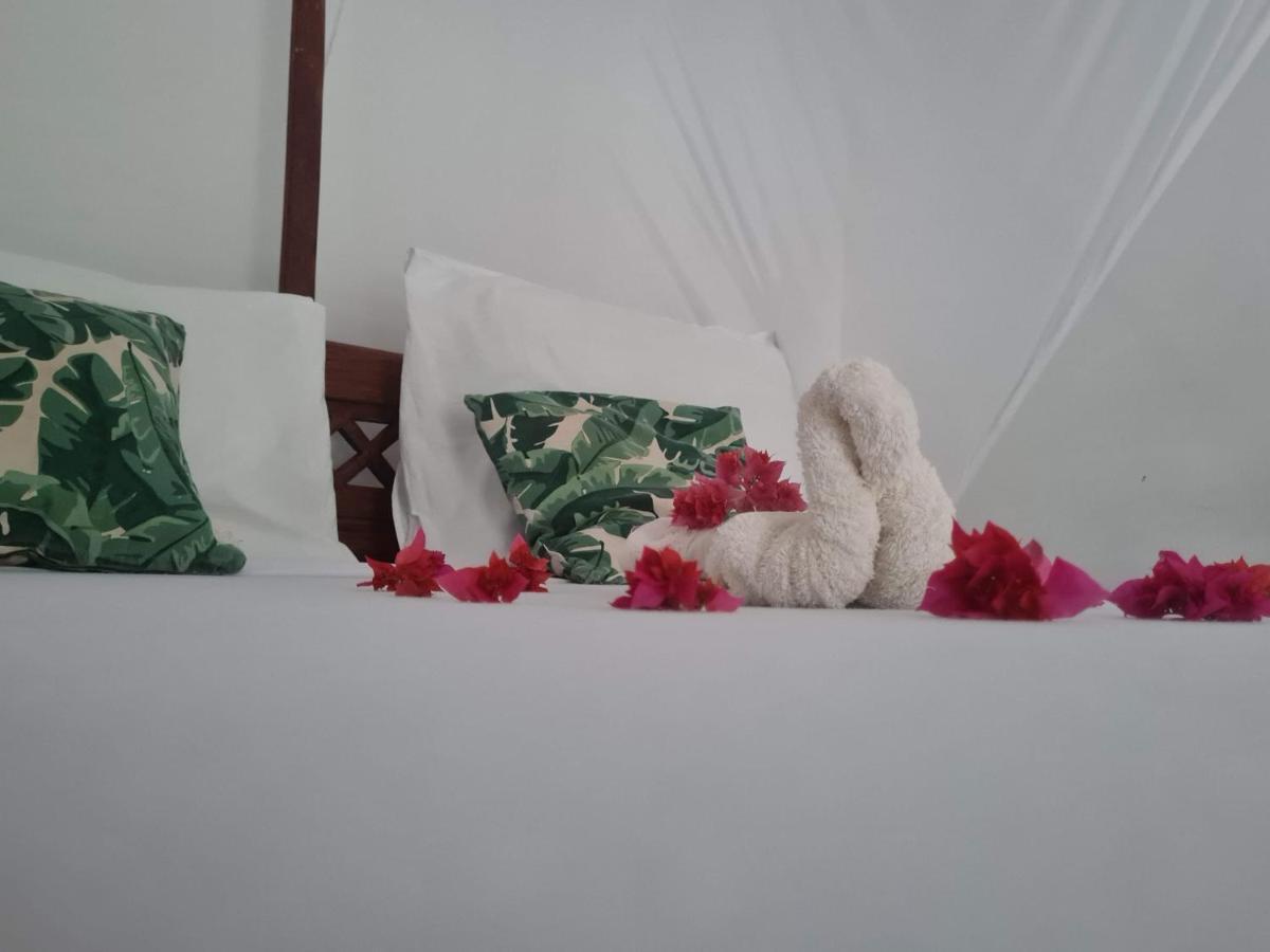 Beachfront Villa Ladha Ya Zanzibar Jambiani  Buitenkant foto