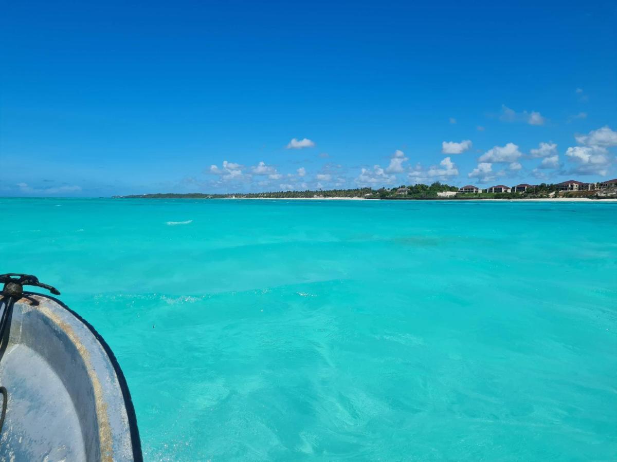 Beachfront Villa Ladha Ya Zanzibar Jambiani  Buitenkant foto